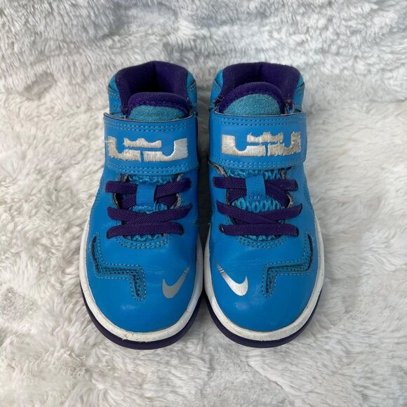 Nike Soldier Kids Snickers Sz 9C - Picture 5 of 8